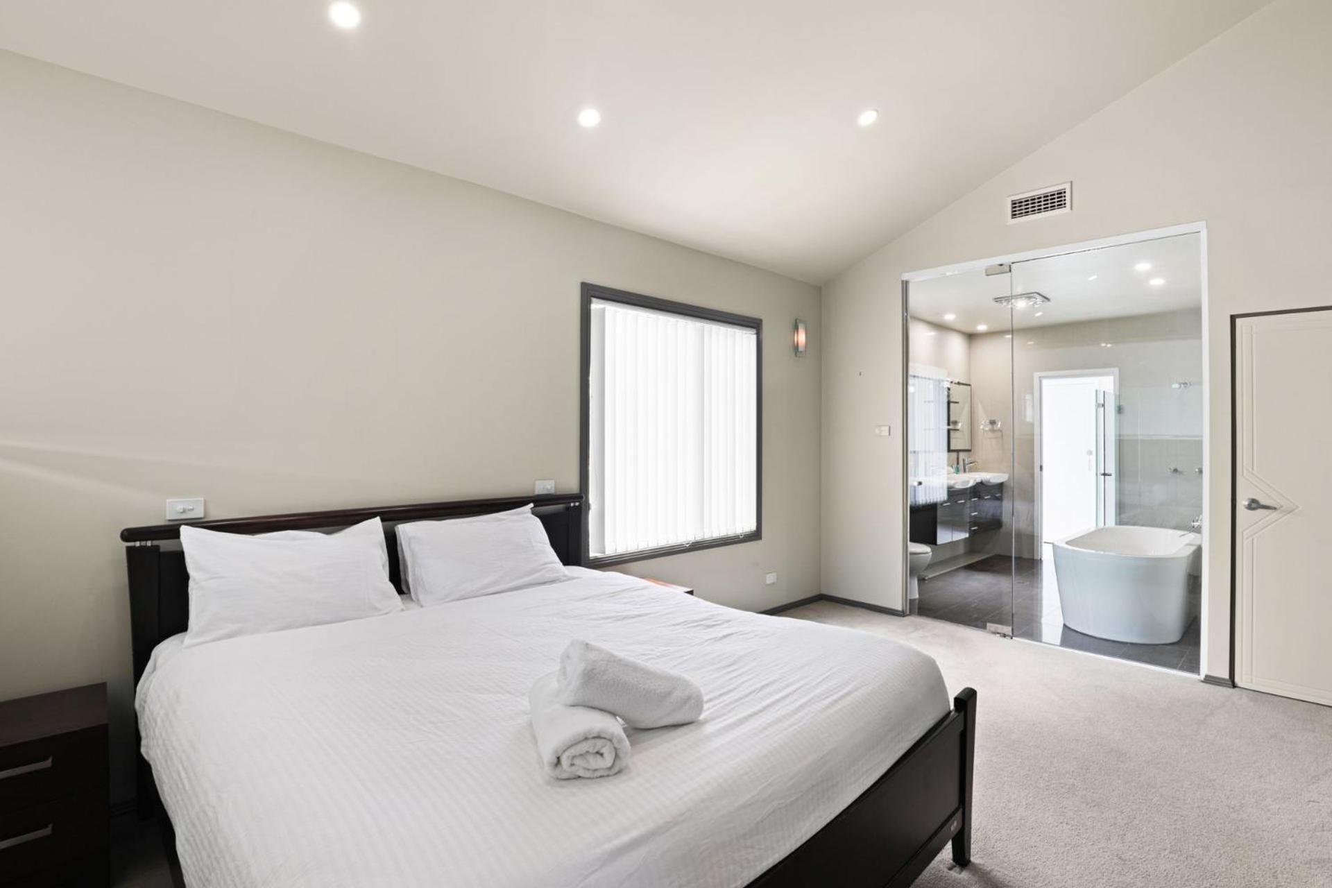 Street Oasis At Nelson Bay Apartment Bagian luar foto