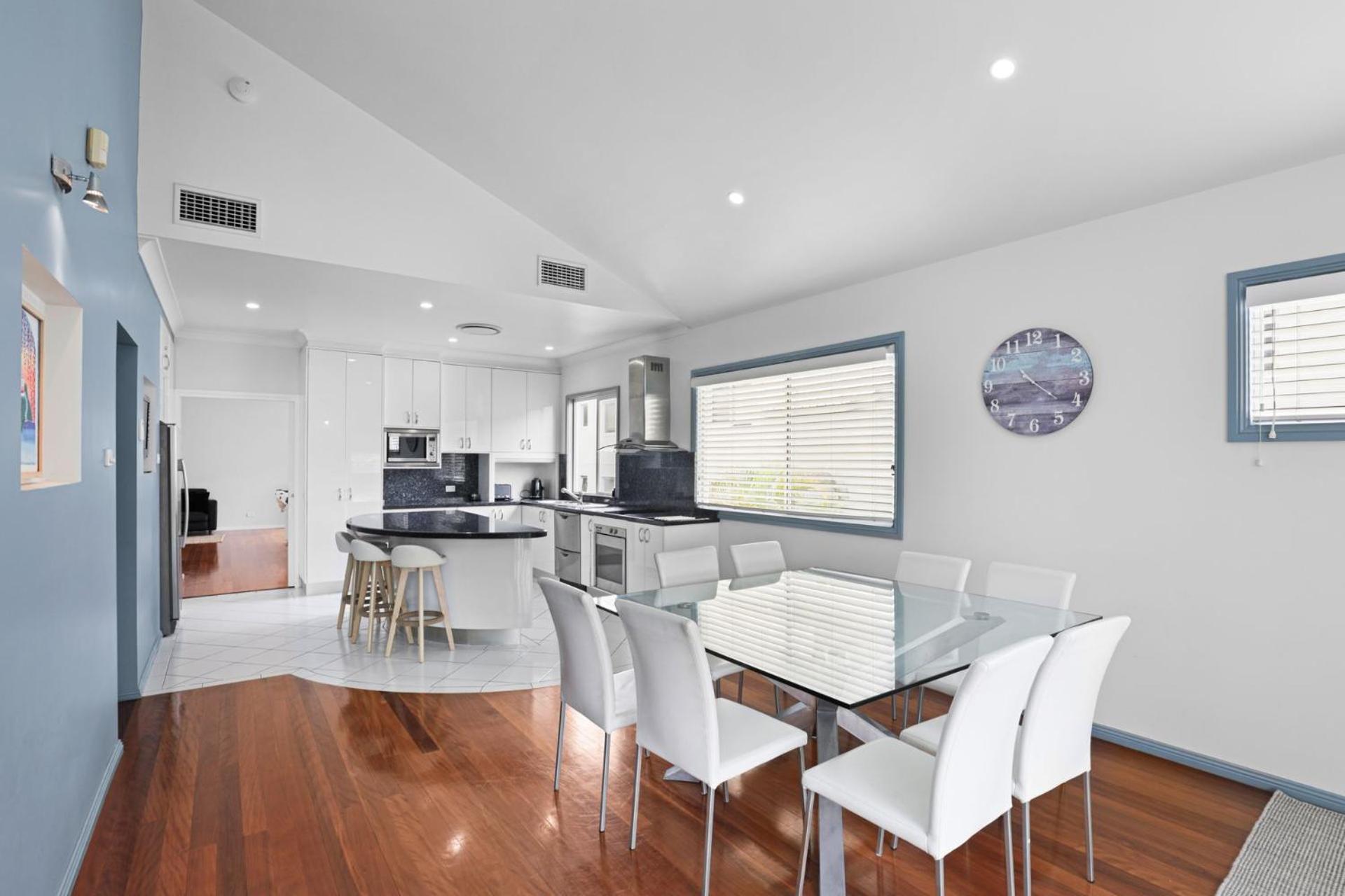 Street Oasis At Nelson Bay Apartment Bagian luar foto